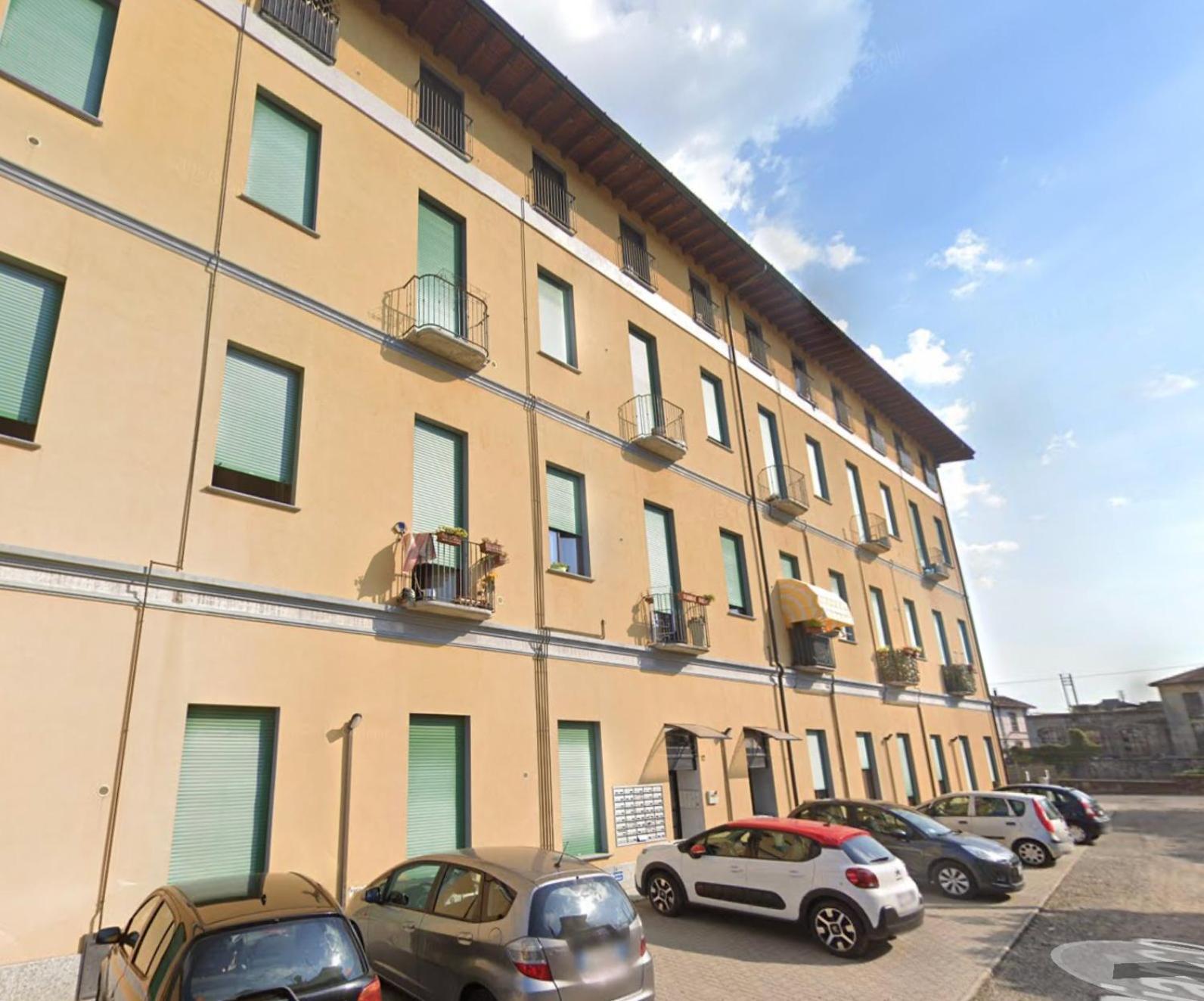 索马伦巴多10' Da Malpensa & 1' Dalla Stazione TreniShuttle公寓 外观 照片